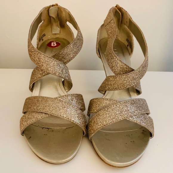 Sparkle Aldo Heels - Picture 2 of 4